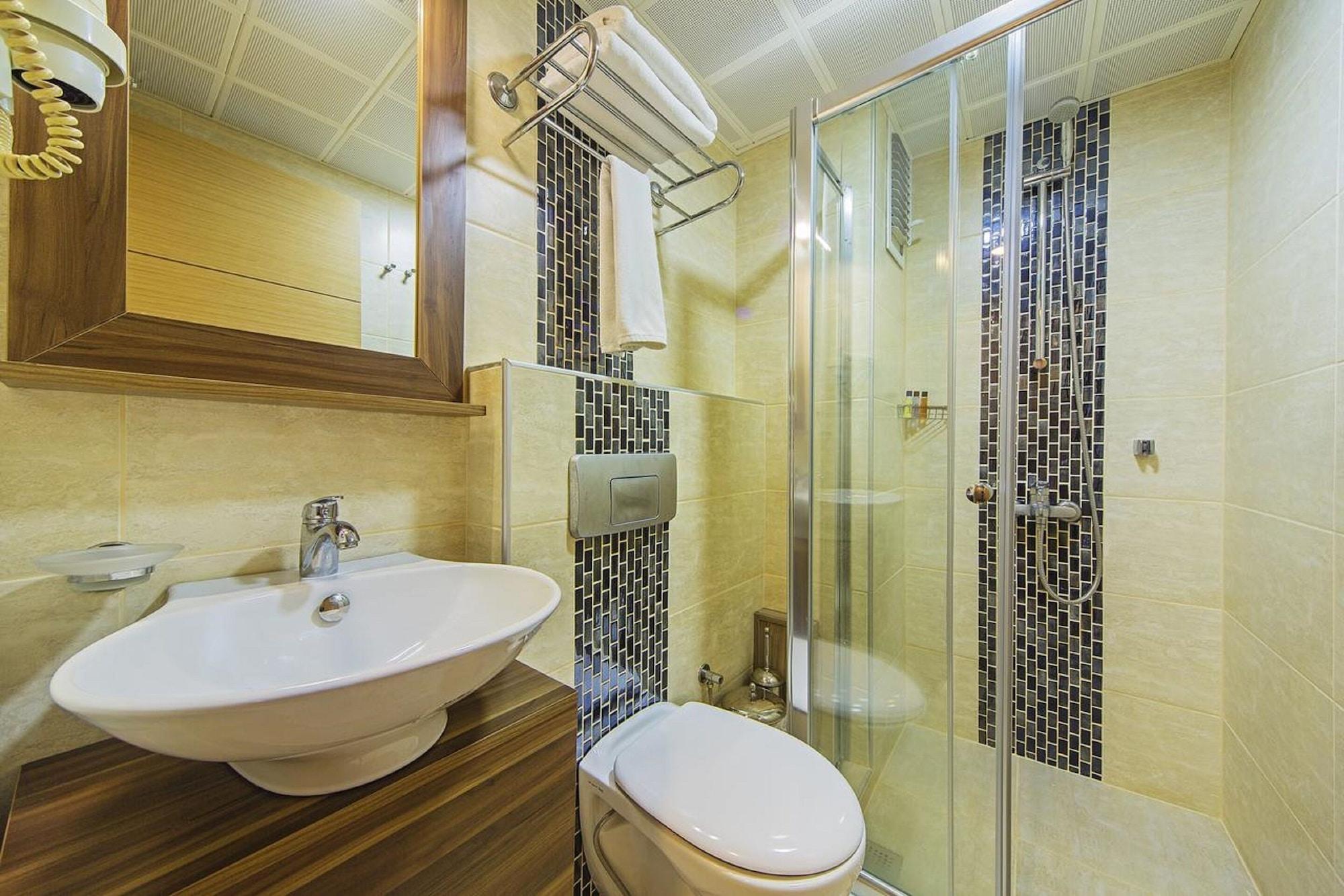 איסטמבול Pera Arya Hotel מראה חיצוני תמונה